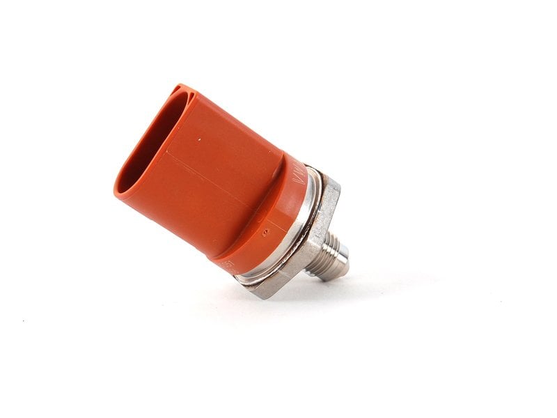 Motor Benzin Pompa Basınç Müşürü - CDHA - Motor - 1.4 TDI - Audi A4 - 2013 - 2015