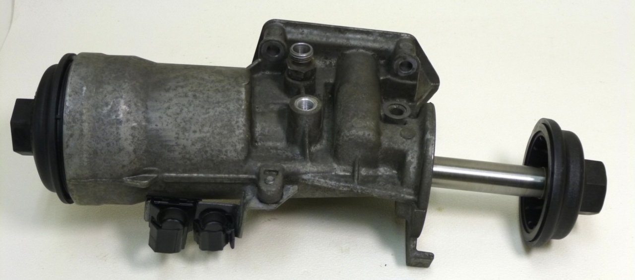 Yağ Filitre Tutucusu - 2.0 TDİ - Tiguan - 2008 - 2011