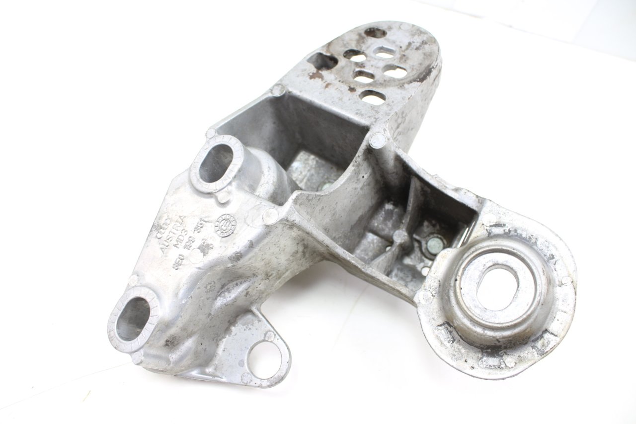 Sol Motor Kulağı Braketi - AZM - Motor - Superb - 2002 - 2008