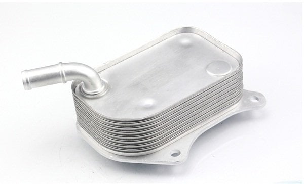 Yağ Soğutucusu -ALT- Motor - 2.0 TDİ - Audi A6 - 2002 - 2005
